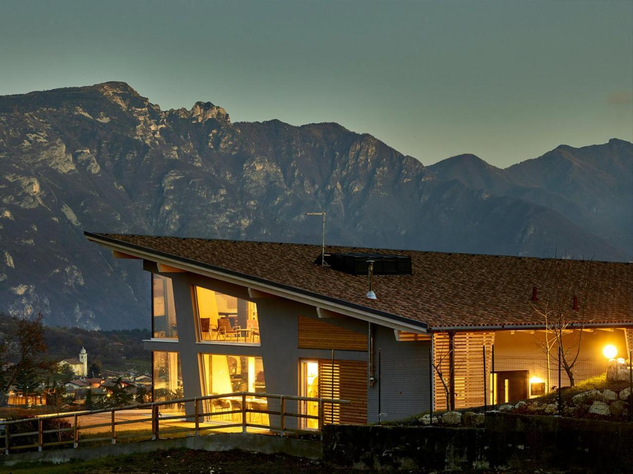 Luxury Chalet Pinocchio Brentonico Bagian luar foto